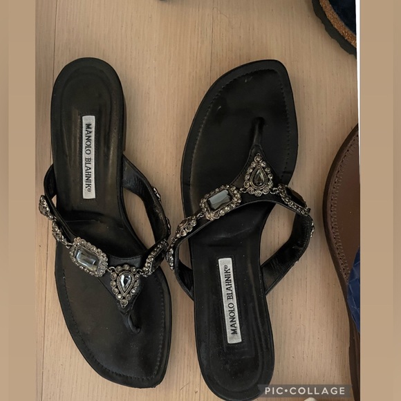 Manolo Blahnik Black Embellished Sandals Sz 39 1/2. - Picture 5 of 11